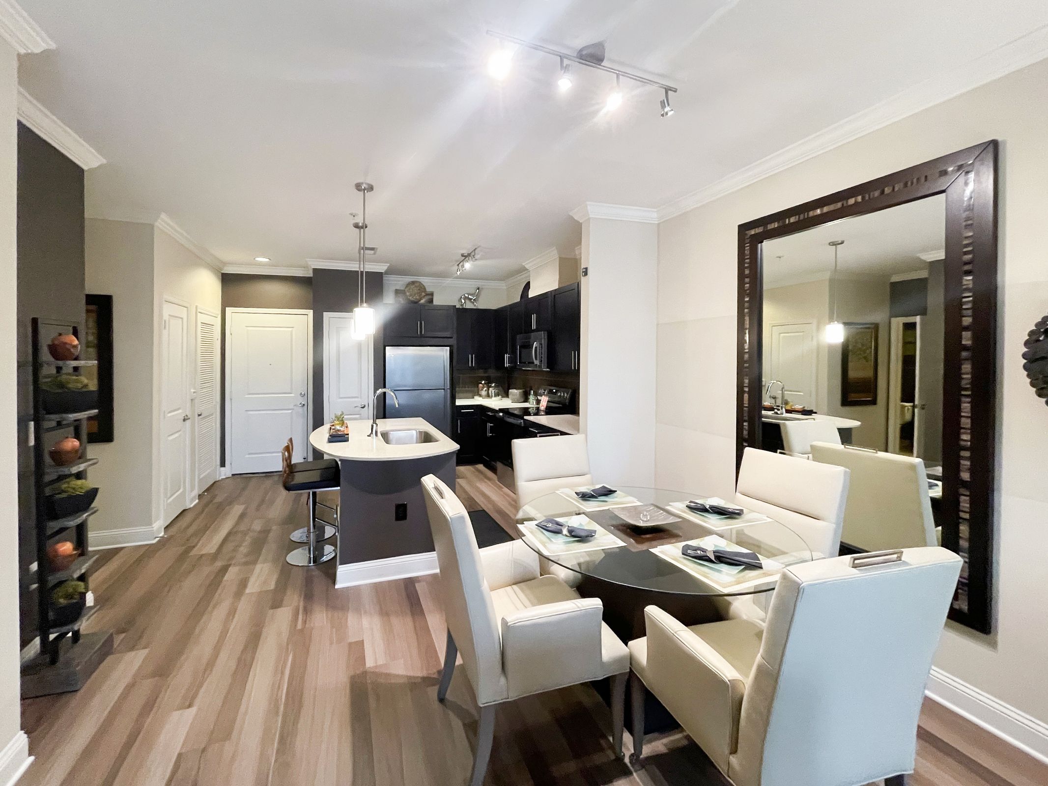 Model Dining Room